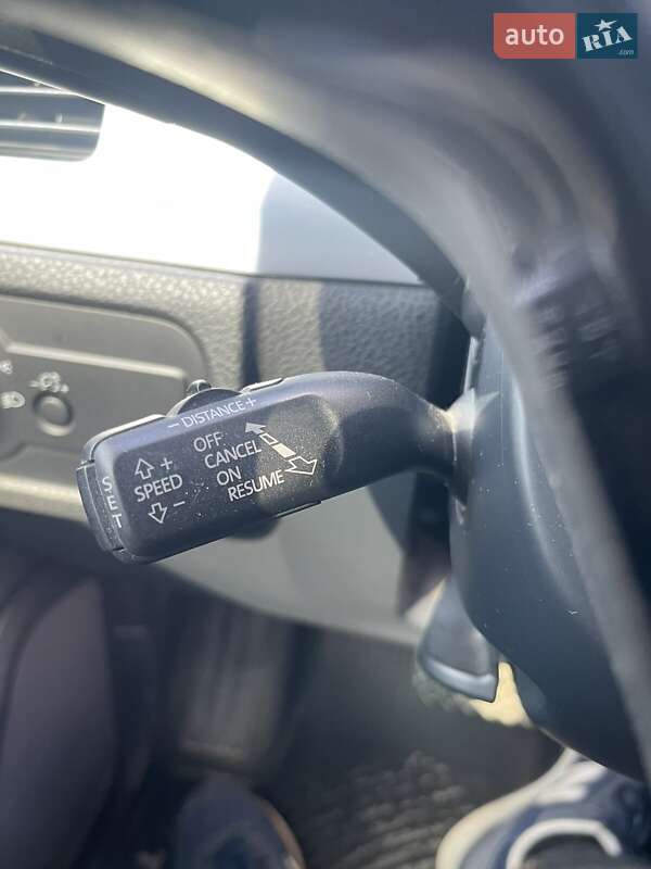 Внедорожник / Кроссовер Volkswagen Touareg 2016 в Каменец-Подольском фото 5 Внедорожник / Кроссовер Volkswagen Touareg 2016 в Каменец-Подольском