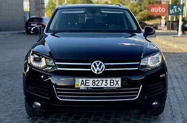Внедорожник / Кроссовер Volkswagen Touareg 2014 в 