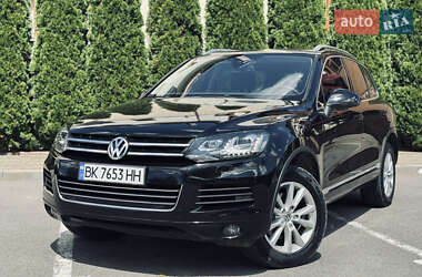 Позашляховик / Кросовер Volkswagen Touareg 2010 в Тернополі