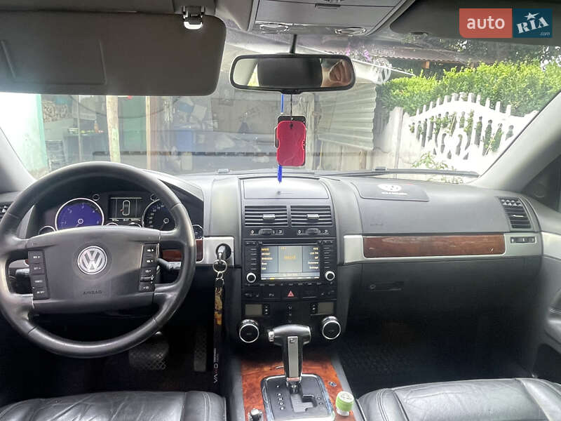 Позашляховик / Кросовер Volkswagen Touareg 2006 в Львові