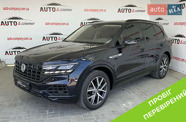 Внедорожник / Кроссовер Volkswagen Touareg 2019 в Львове