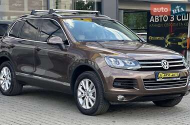 Позашляховик / Кросовер Volkswagen Touareg 2010 в 