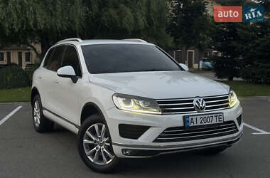 Позашляховик / Кросовер Volkswagen Touareg 2014 в Києві