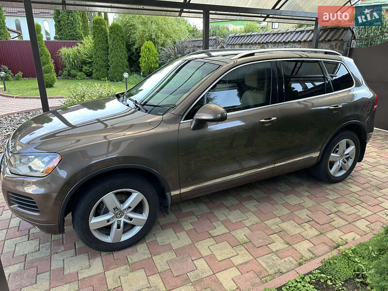 Внедорожник / Кроссовер Volkswagen Touareg 2012 в Хмельницком фото 4 Внедорожник / Кроссовер Volkswagen Touareg 2012 в Хмельницком