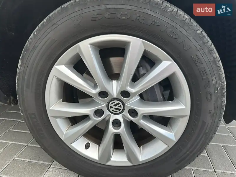 Volkswagen Touareg 2012 VIN WVGZZZ7PZCD056939 фото оголошення 21 з 94