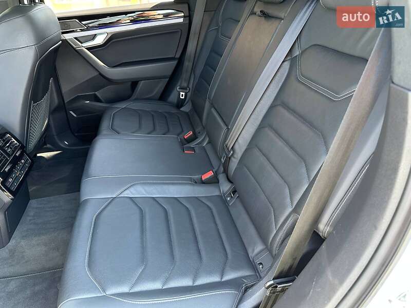 Внедорожник / Кроссовер Volkswagen Touareg 2019 в Умани фото 28 Внедорожник / Кроссовер Volkswagen Touareg 2019 в Умани