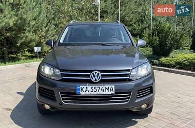 Позашляховик / Кросовер Volkswagen Touareg 2010 в Києві
