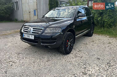Внедорожник / Кроссовер Volkswagen Touareg 2004 в Яворове