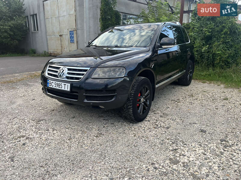 Volkswagen Touareg