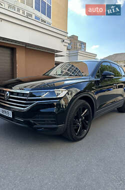 Внедорожник / Кроссовер Volkswagen Touareg 2023 в Полтаве
