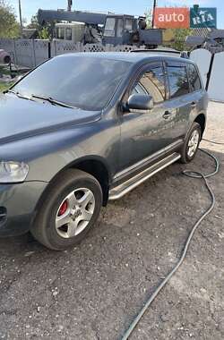 Внедорожник / Кроссовер Volkswagen Touareg 2003 в Харькове