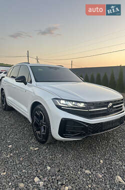 Позашляховик / Кросовер Volkswagen Touareg 2024 в Мукачевому