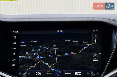 Внедорожник / Кроссовер Volkswagen Touareg 2022 в 