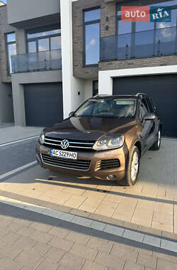 Внедорожник / Кроссовер Volkswagen Touareg 2012 в Ковеле