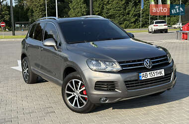 Внедорожник / Кроссовер Volkswagen Touareg 2014 в Виннице