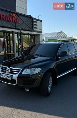 Позашляховик / Кросовер Volkswagen Touareg 2007 в Житомирі
