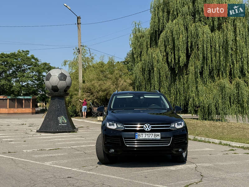 Позашляховик / Кросовер Volkswagen Touareg 2012 в Олександрії фото 4 Позашляховик / Кросовер Volkswagen Touareg 2012 в Олександрії