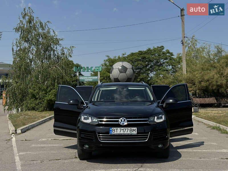 Позашляховик / Кросовер Volkswagen Touareg 2012 в Олександрії фото 10 Позашляховик / Кросовер Volkswagen Touareg 2012 в Олександрії