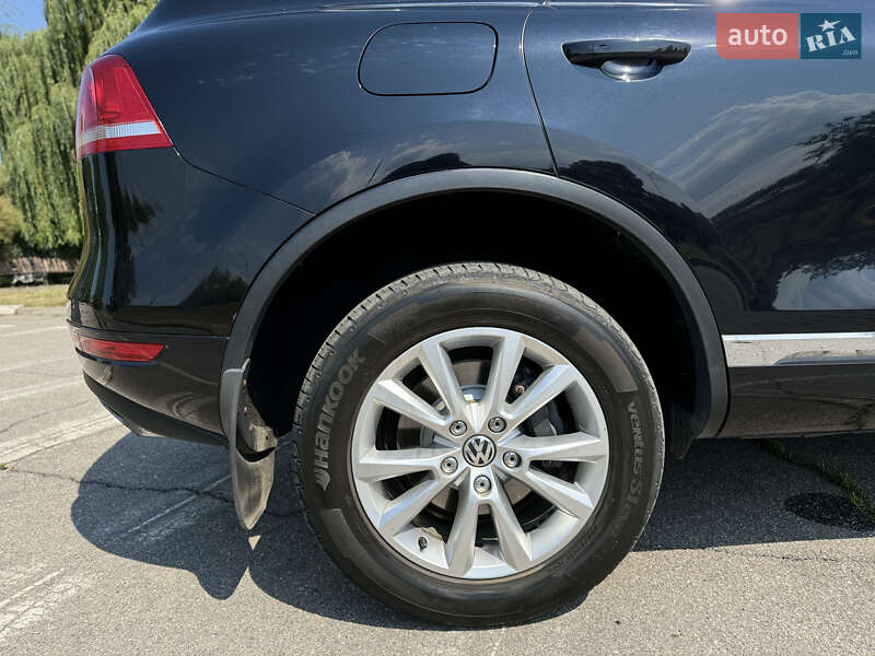Позашляховик / Кросовер Volkswagen Touareg 2012 в Олександрії фото 18 Позашляховик / Кросовер Volkswagen Touareg 2012 в Олександрії
