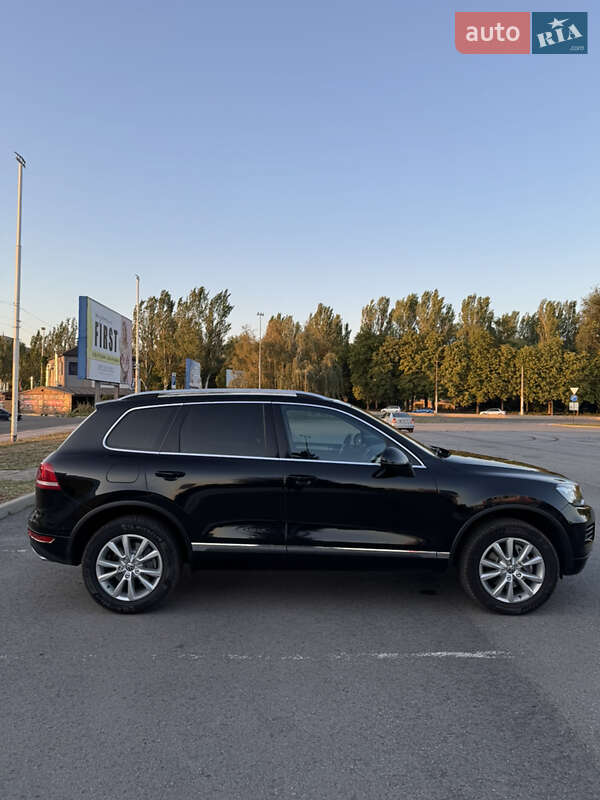 Внедорожник / Кроссовер Volkswagen Touareg 2014 в Запорожье фото 5 Внедорожник / Кроссовер Volkswagen Touareg 2014 в Запорожье