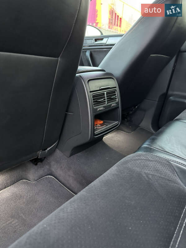 Внедорожник / Кроссовер Volkswagen Touareg 2014 в Запорожье фото 11 Внедорожник / Кроссовер Volkswagen Touareg 2014 в Запорожье