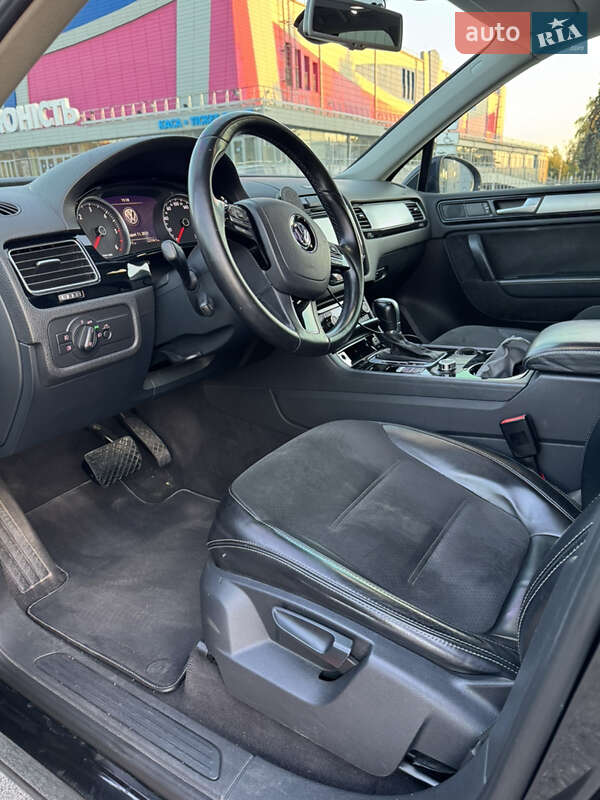 Внедорожник / Кроссовер Volkswagen Touareg 2014 в Запорожье фото 12 Внедорожник / Кроссовер Volkswagen Touareg 2014 в Запорожье