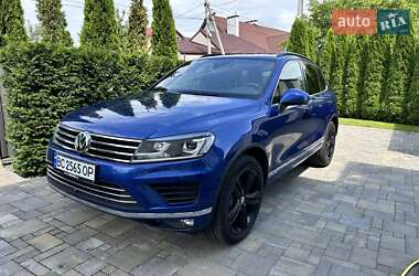 Внедорожник / Кроссовер Volkswagen Touareg 2017 в Львове