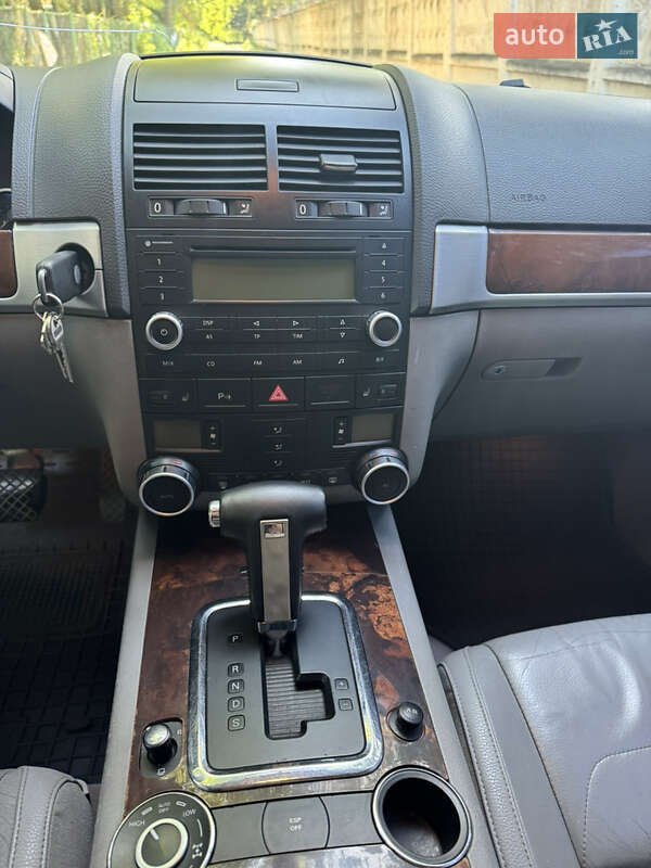 Внедорожник / Кроссовер Volkswagen Touareg 2007 в Луцке фото 17 Внедорожник / Кроссовер Volkswagen Touareg 2007 в Луцке