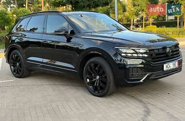 Внедорожник / Кроссовер Volkswagen Touareg 2020 в Киеве