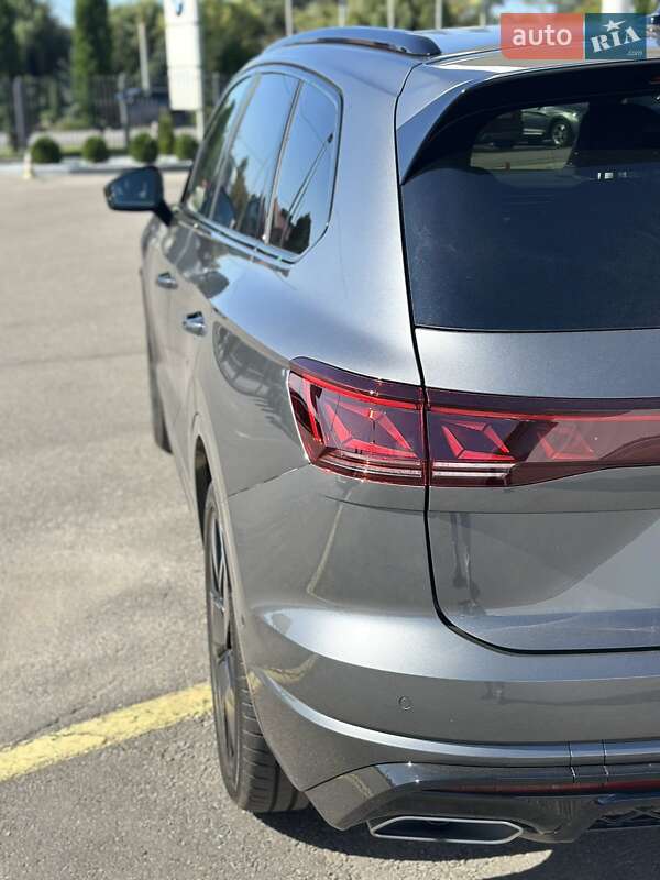 Внедорожник / Кроссовер Volkswagen Touareg 2023 в Полтаве
