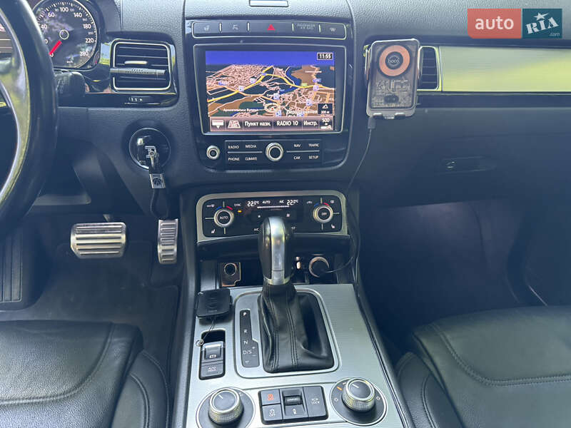 Внедорожник / Кроссовер Volkswagen Touareg 2015 в Черновцах фото 24 Внедорожник / Кроссовер Volkswagen Touareg 2015 в Черновцах