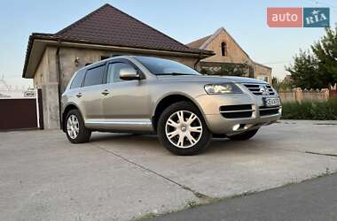 Внедорожник / Кроссовер Volkswagen Touareg 2005 в Килии