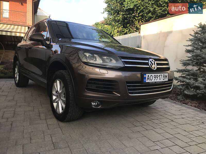 Позашляховик / Кросовер Volkswagen Touareg 2013 в Ужгороді фото 2 Позашляховик / Кросовер Volkswagen Touareg 2013 в Ужгороді