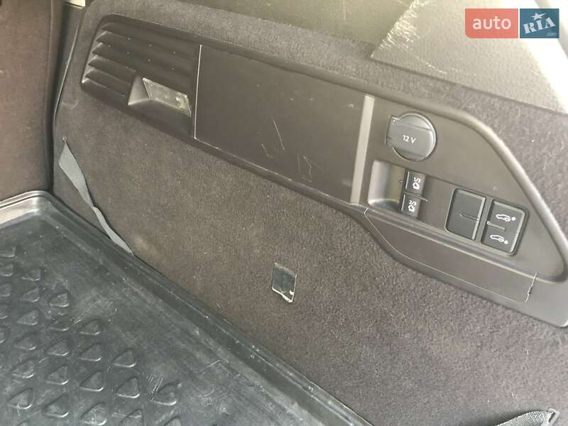 Позашляховик / Кросовер Volkswagen Touareg 2013 в Ужгороді фото 9 Позашляховик / Кросовер Volkswagen Touareg 2013 в Ужгороді