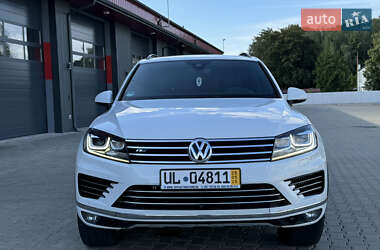 Позашляховик / Кросовер Volkswagen Touareg 2017 в Ковелі