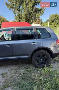 Внедорожник / Кроссовер Volkswagen Touareg 2004 в Житомире