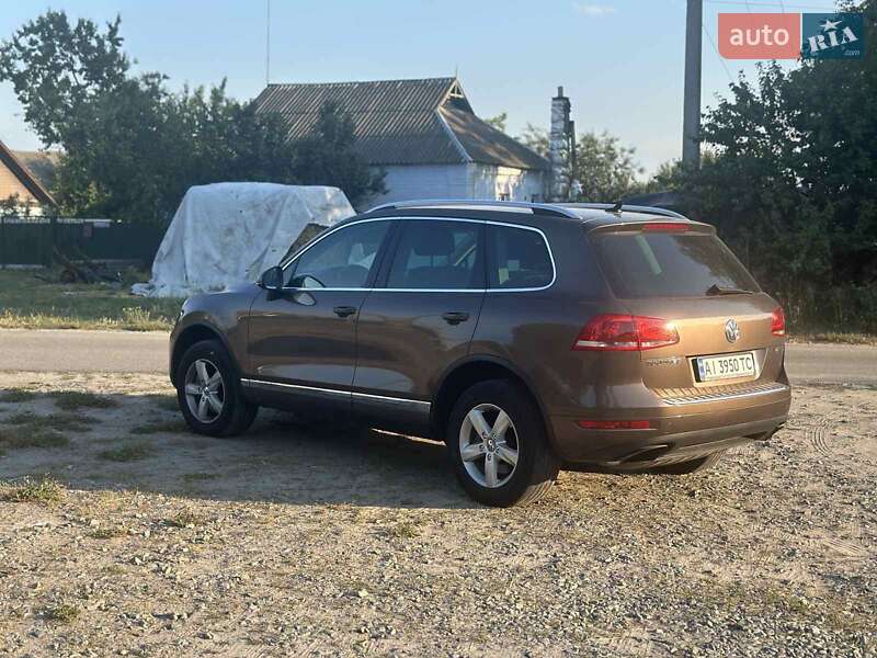 Внедорожник / Кроссовер Volkswagen Touareg 2011 в Белой Церкви фото 2 Внедорожник / Кроссовер Volkswagen Touareg 2011 в Белой Церкви