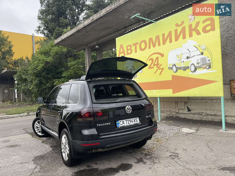 Внедорожник / Кроссовер Volkswagen Touareg 2008 в Черкассах