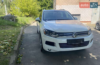 Позашляховик / Кросовер Volkswagen Touareg 2013 в Умані
