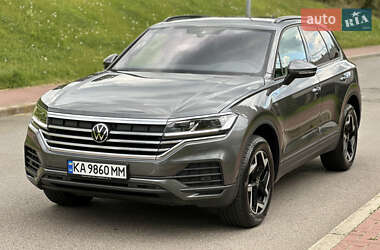 Внедорожник / Кроссовер Volkswagen Touareg 2024 в Киеве