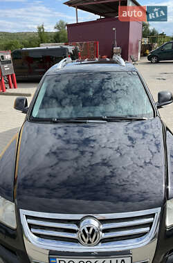 Внедорожник / Кроссовер Volkswagen Touareg 2008 в 