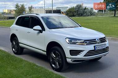 Внедорожник / Кроссовер Volkswagen Touareg 2018 в Киеве