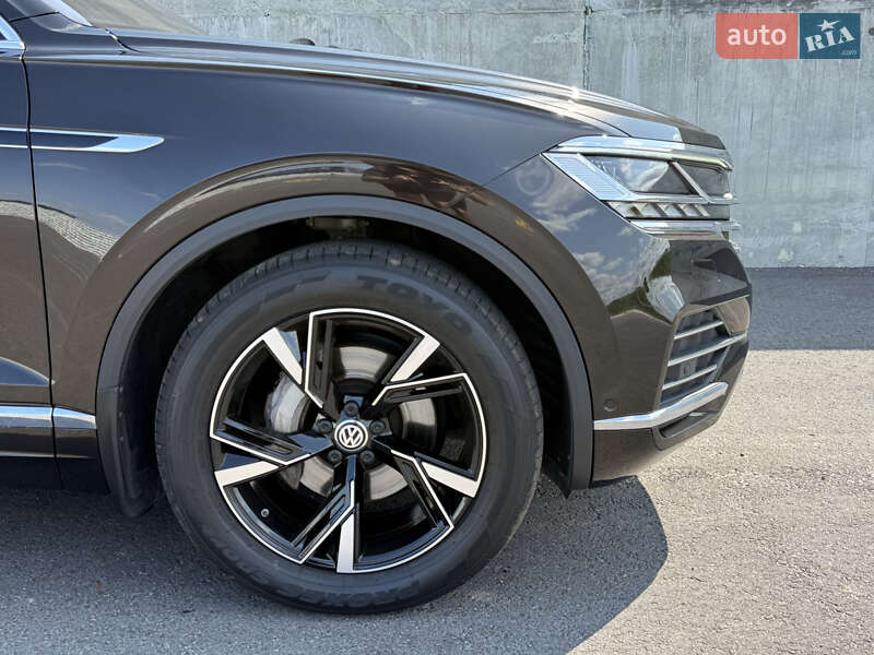 Позашляховик / Кросовер Volkswagen Touareg 2021 в Львові фото 10 Позашляховик / Кросовер Volkswagen Touareg 2021 в Львові