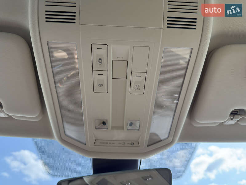 Позашляховик / Кросовер Volkswagen Touareg 2021 в Львові фото 57 Позашляховик / Кросовер Volkswagen Touareg 2021 в Львові