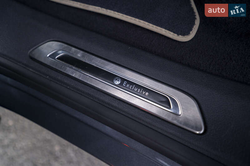 Внедорожник / Кроссовер Volkswagen Touareg 2015 в Киеве фото 32 Внедорожник / Кроссовер Volkswagen Touareg 2015 в Киеве