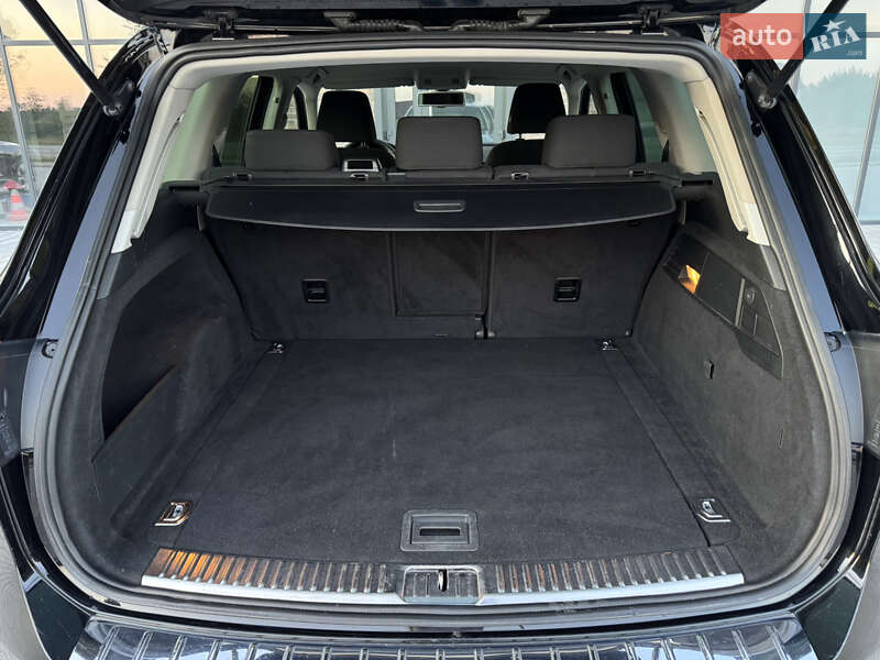 Позашляховик / Кросовер Volkswagen Touareg 2012 в Тернополі