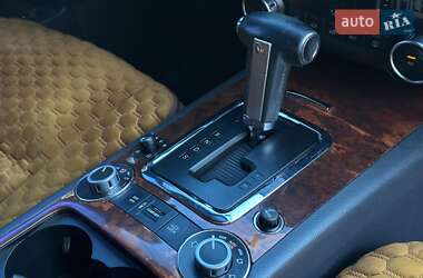 Внедорожник / Кроссовер Volkswagen Touareg 2008 в 