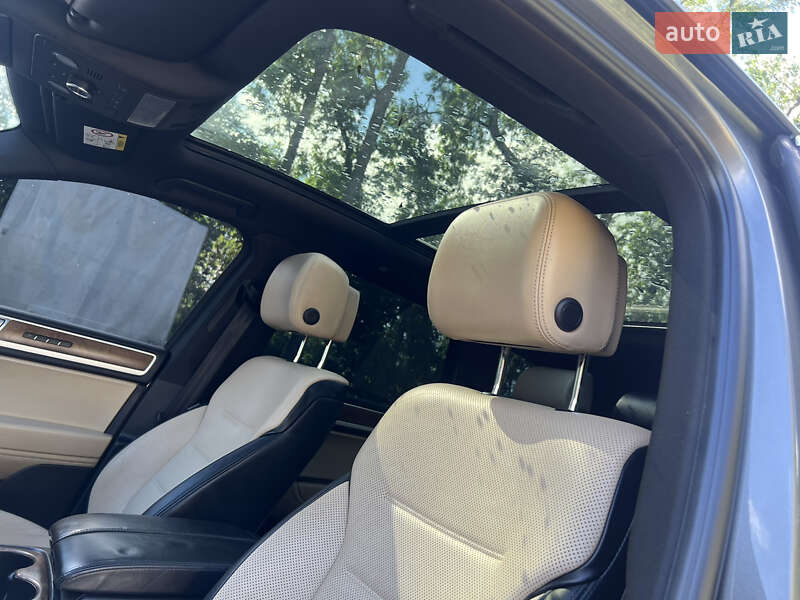 Внедорожник / Кроссовер Volkswagen Touareg 2016 в Залещиках