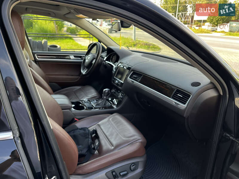 Позашляховик / Кросовер Volkswagen Touareg 2012 в Тернополі фото 23 Позашляховик / Кросовер Volkswagen Touareg 2012 в Тернополі