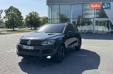 Внедорожник / Кроссовер Volkswagen Touareg 2013 в Харькове